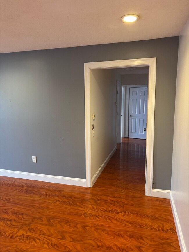 Photo - 16 Shrewsbury Green Dr Unidad I