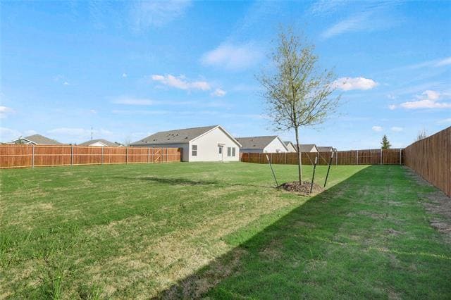 Photo - 7925 Clements St