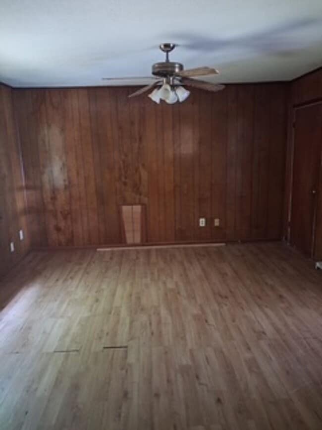 Photo - 3243 Benjestown Rd