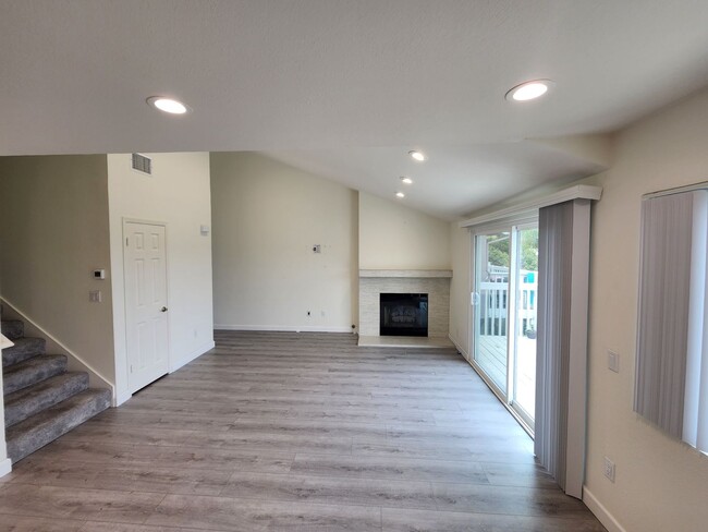 Photo - 3 Bedroom Townhouse in Solana Beach