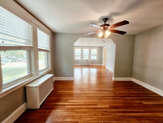 Photo - 11 Keefe Ave Unidad 2