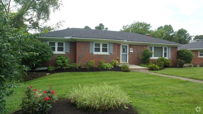 Building Photo - 402 Mohawk Trail Rental