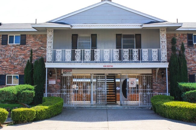 Photo - Continental Arms Apartments: Charming Gated Community