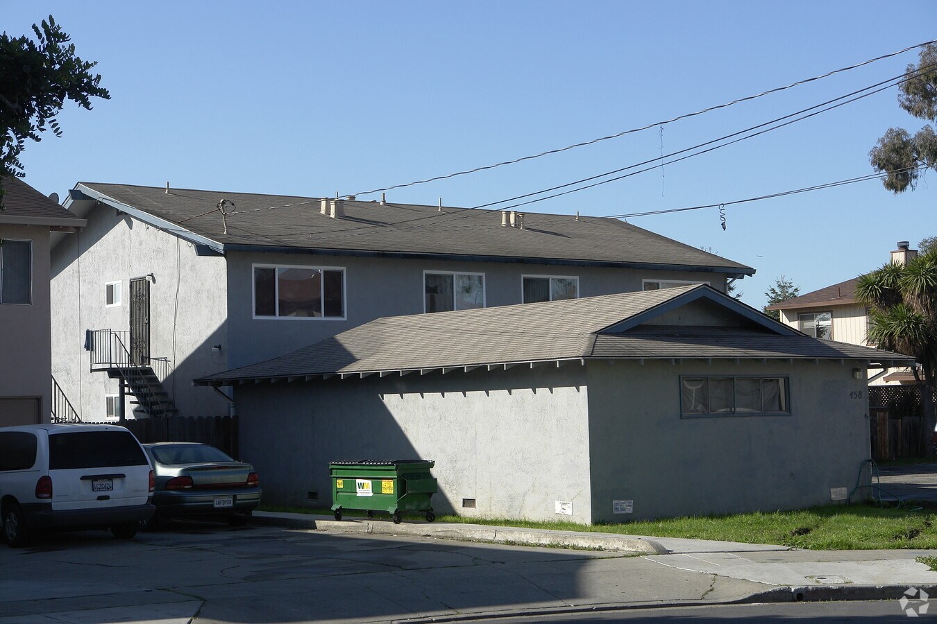 Photo - 458 Ranker Pl