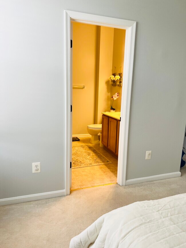 Photo - 122 Lloyd St