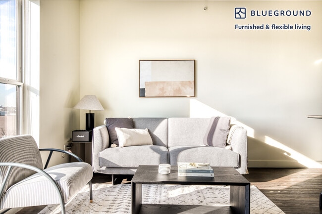 Photo - 100 N Addison Ave Unidad FL6-ID866