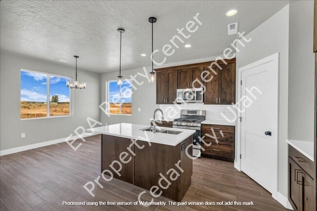 Photo - 4997 N 75 E