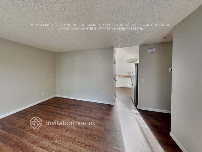 Photo - 1425 S Olathe Way