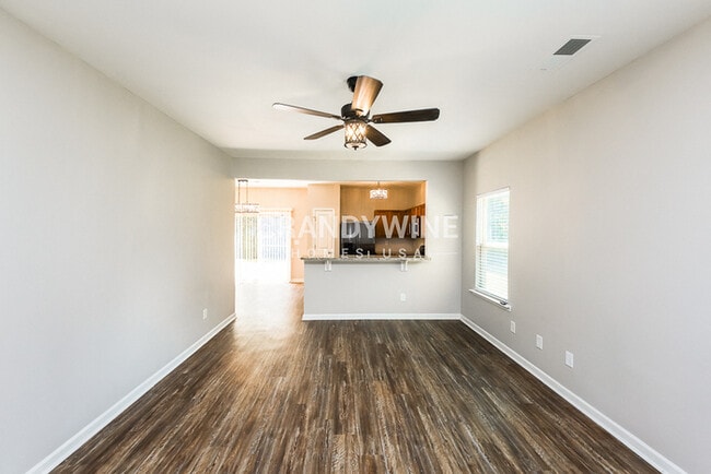Photo - 3332 Lowland Dr
