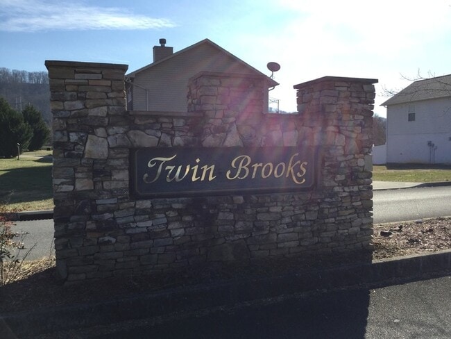 Photo - Home in Gibbs Community Available