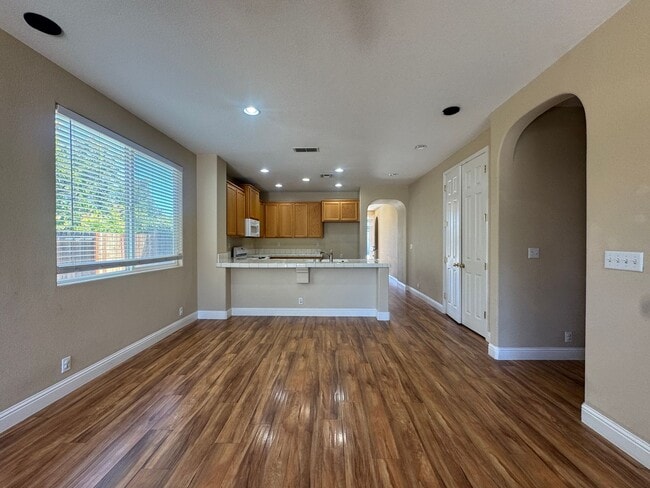Photo - Charming 3 Bedroom, 2 Bathroom Home Elk Grove