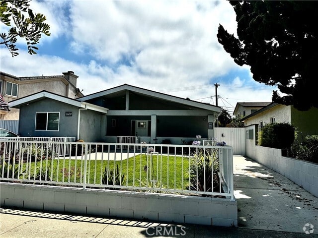 Building Photo - 2602 Apple Ave Rental