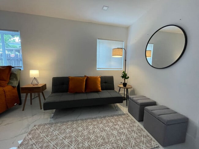 Photo - 2802 SW 21st St Unidad ID1056542P