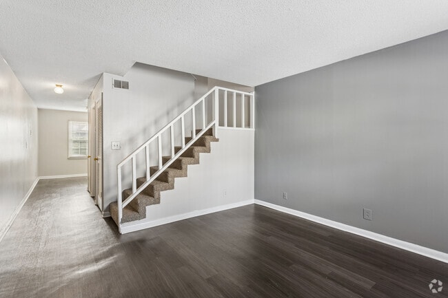 2BR, 1.5BA - 960SF - Living Room