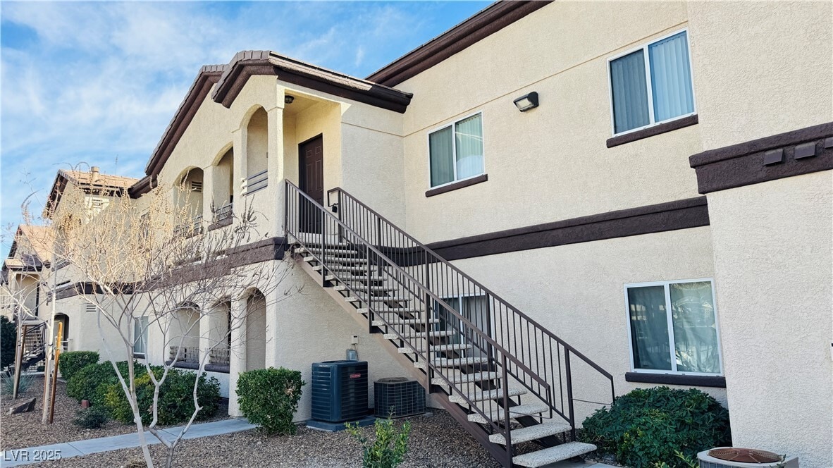 Photo - 2291 W Horizon Ridge Pkwy Unidad 3214 Rental