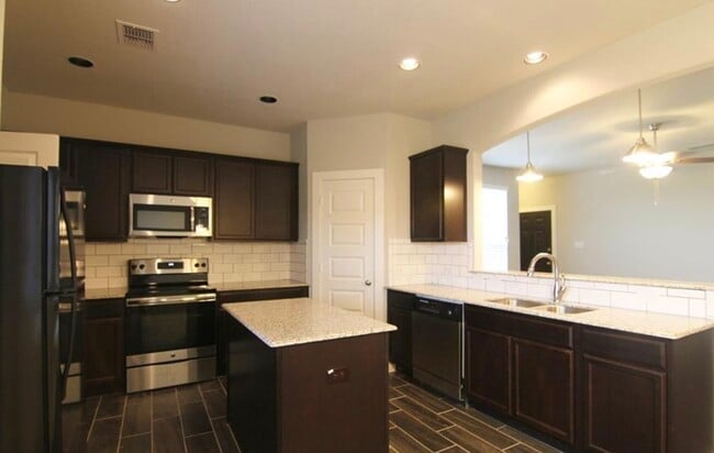 Photo - 117 Wickersham