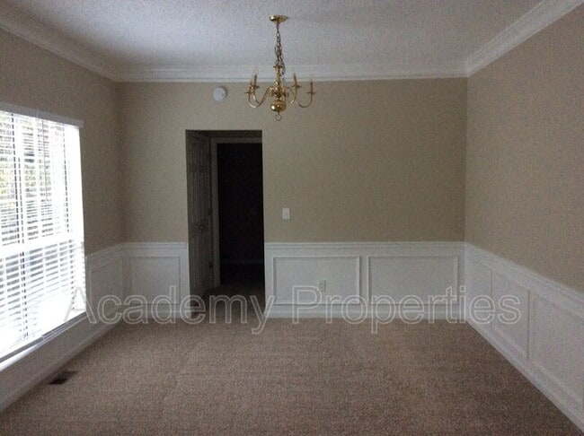 Building Photo - 1087 Glen Chase Dr