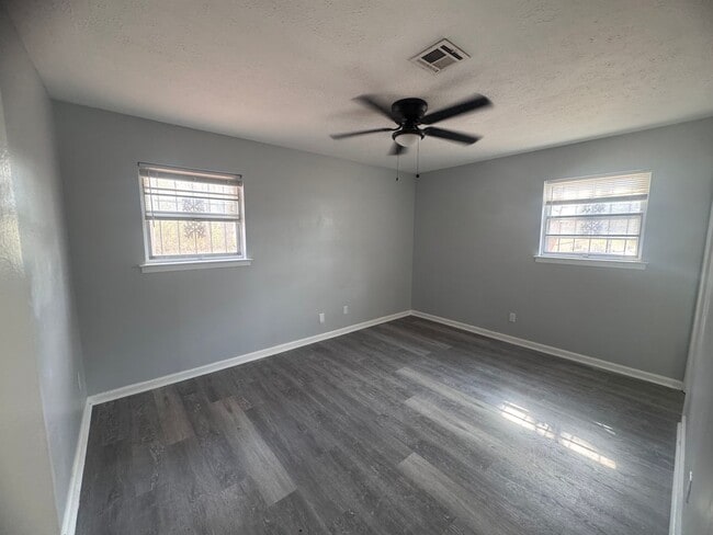 Photo - 4859 Alamont Dr