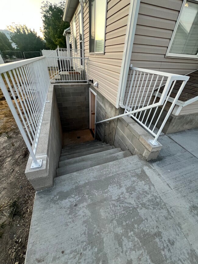 Photo - 1142 W Lucky Cv