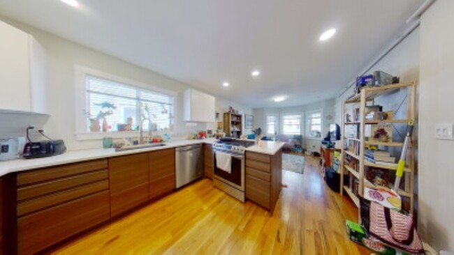 Photo - 165 Boylston St Apartment Unit 1