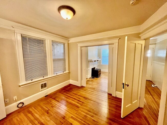 Photo - PM0206 Unit 164