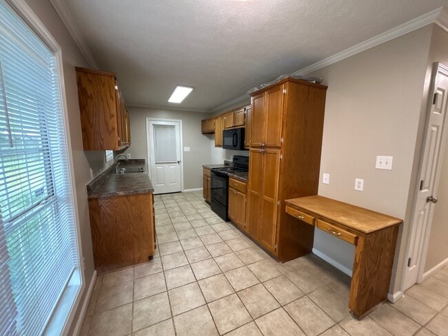 Photo - 258 Pleasant Plains Rd