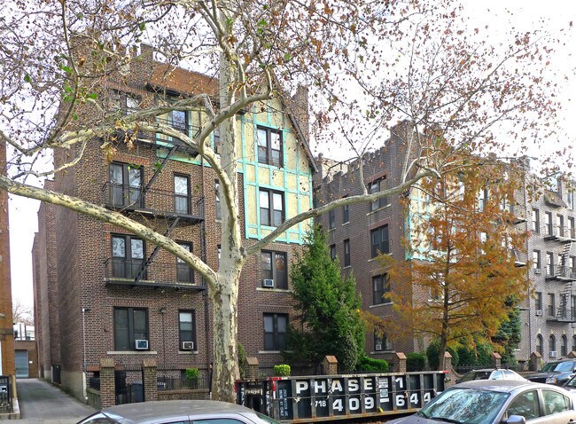 Frontage - 537-547 Ovington Ave