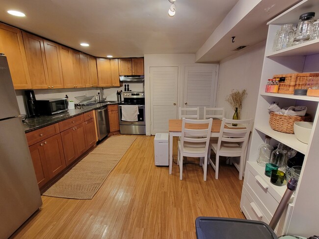 Photo - 1124 N 4th St Unidad Apt A
