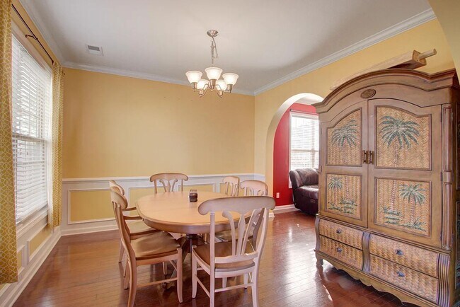 132 Carolina Wren Ave