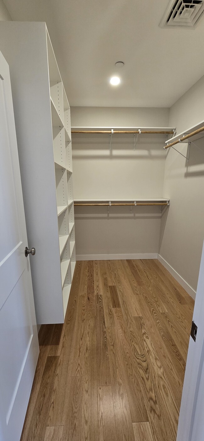 Master Walk In Closet - 603 Portsmouth Ave Condo Unit 204