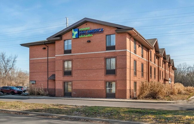Furnished Studio-Detroit - Ann Arbor - University South