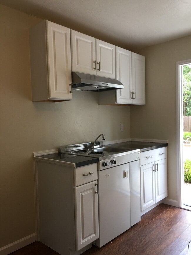 Photo - 3 Oaks - Ocean Ave House Unit 3 Oak House - Lower