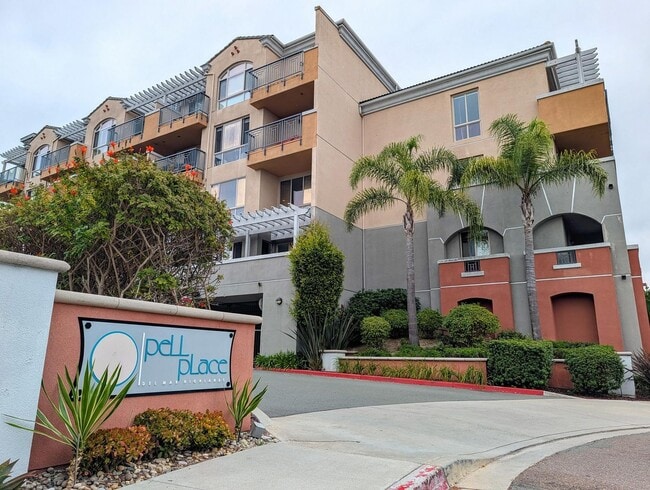 Building Photo - Coming Soon! Beautiful Ground Floor Condo in Carmel Valley