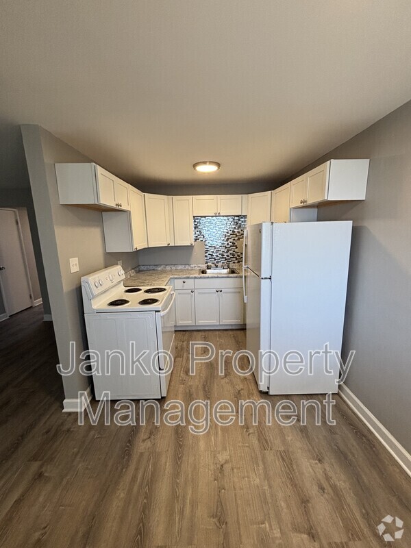 Building Photo - 2113 119th St Unit 9 Rental