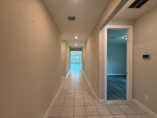 11010 Santiago River Ln