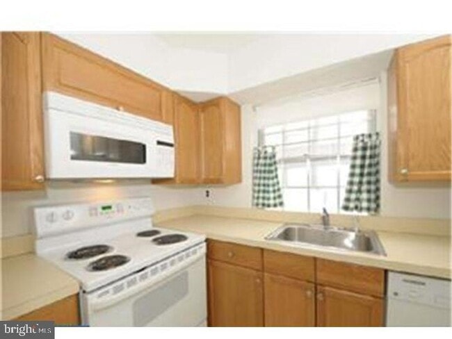 Building Photo - 108 N Roberts Rd Rental