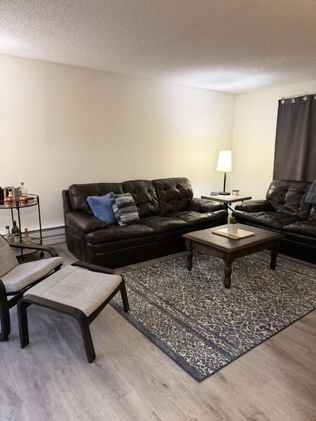 Photo - 2Bd/1.75Ba Redmond Condo Unit 92