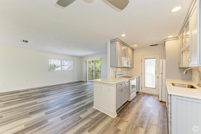 Building Photo - 616 Guild Dr Unit 8 Rental