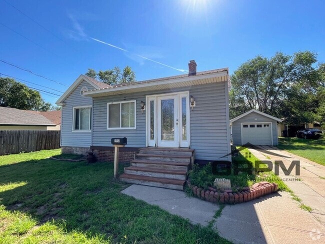 Building Photo - 2 Bed In Great Location Rental