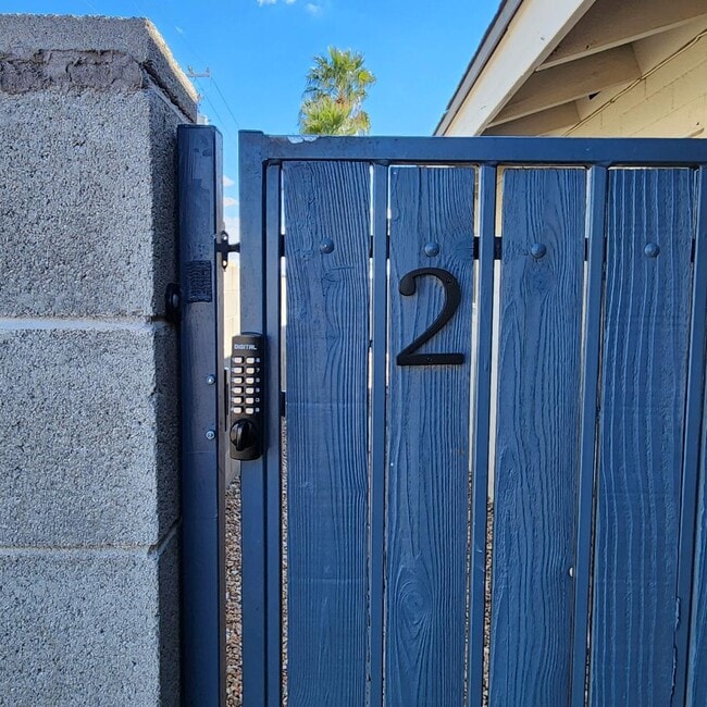 Photo - 1920 W Mulberry Dr