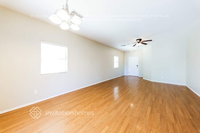 Photo - 35920 W Velazquez Dr