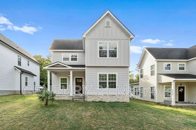 Building Photo - 302 Dorn St