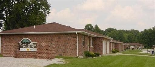 Pets Welcome! 2 Bedroom Brick Duplex in Ea... - Pets Welcome! 2 Bedroom Brick Duplex in Ea... House
