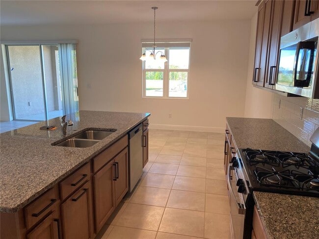 Photo - 4842 Gilded Jewel Dr