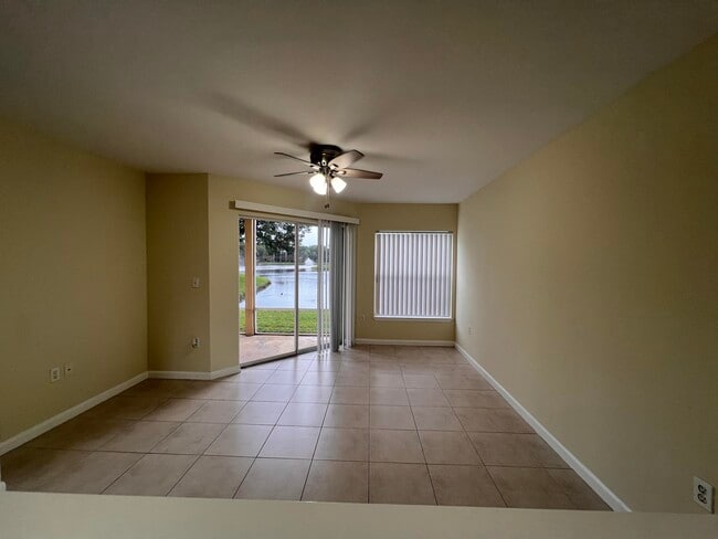 Photo - 4847 Via Palm Lakes Unit 1005