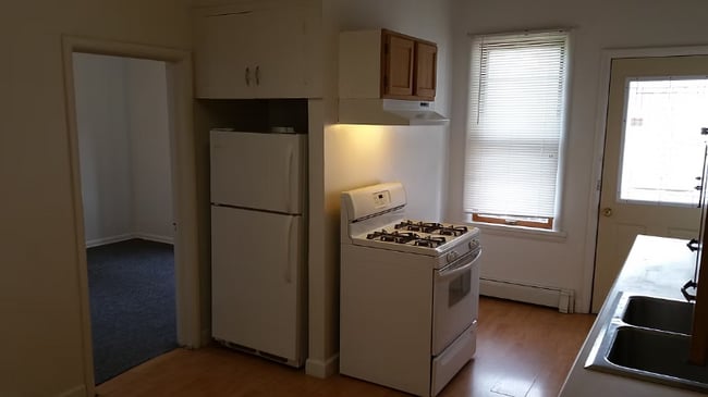 Photo - 114 1st Ave SW Unit 1