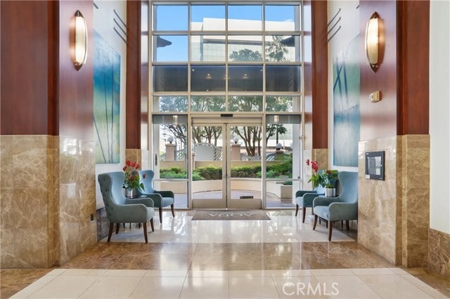 Photo - 488 E Ocean Blvd Unidad P2