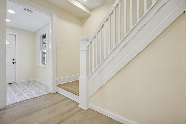 Photo - 4 Lincoln Pl