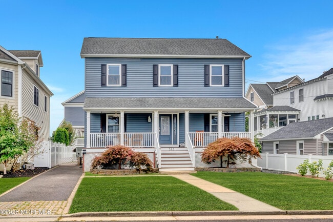 Building Photo - 393 E Virginia Ave