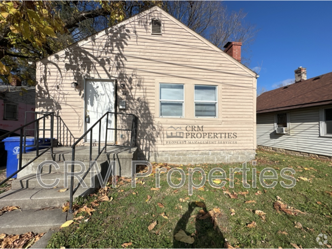 Building Photo - 714 E Vaile Ave Rental